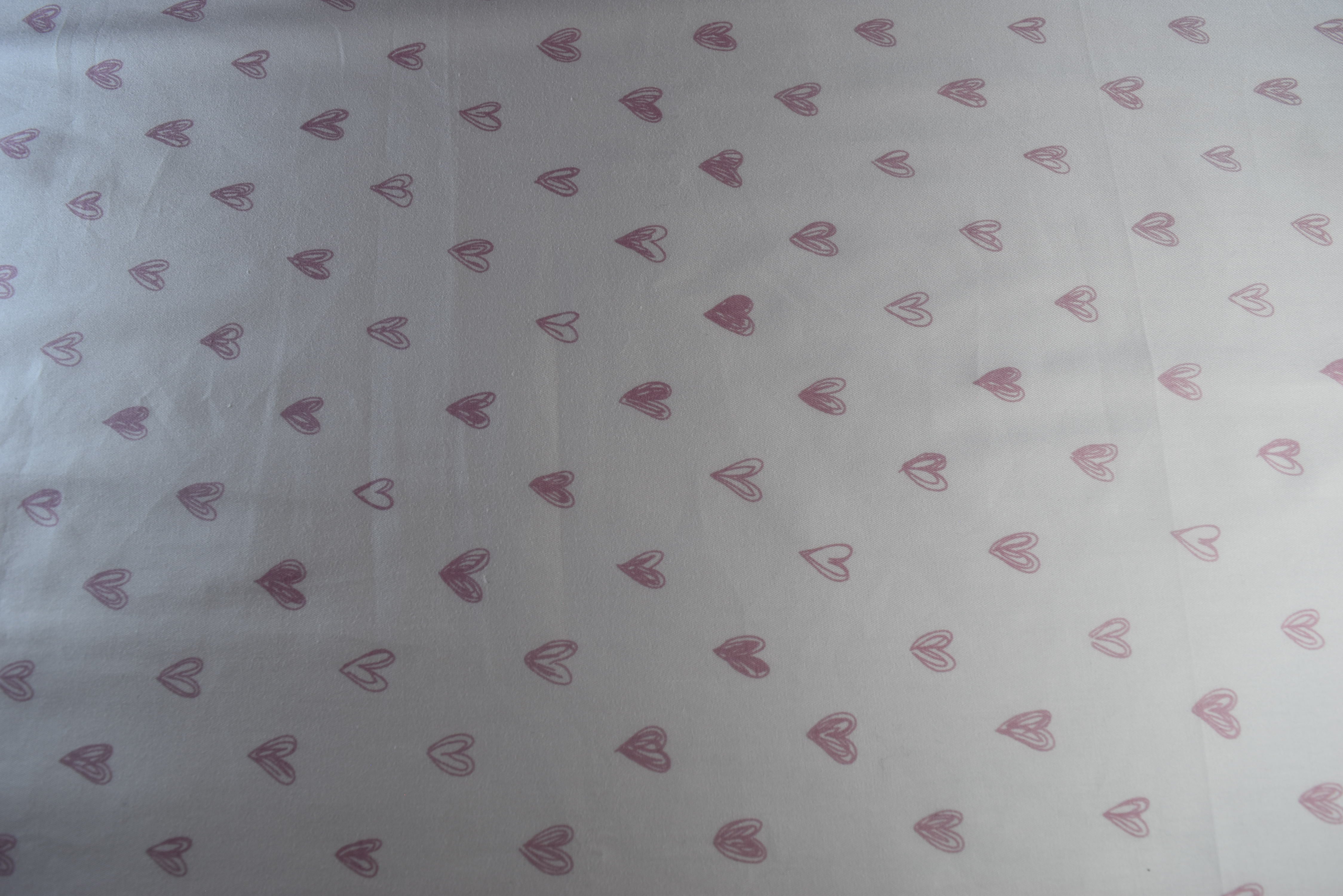 Rosé Heart Fitted Crib Sheet